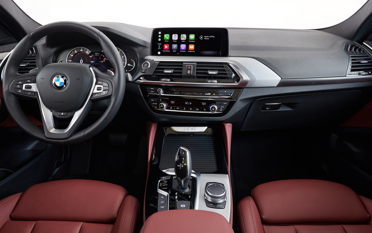 Comparison BMW X4 xDrive30i 2020 vs Volkswagen Tiguan SEL 4motion